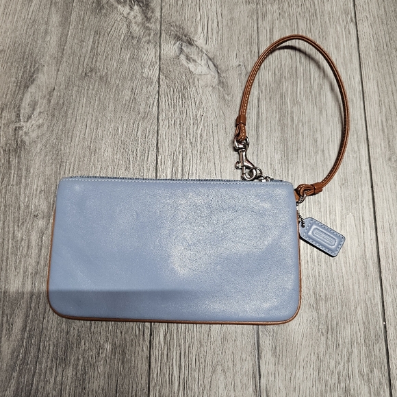 Coach Hampton Bag Classy Vintage Wristlet Blue Leather Authentic 💙 Buckle Snap